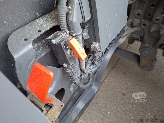 Gefahrgut LKW MERCEDES-BENZ 1843 LS Actros ADR Retarder ACC