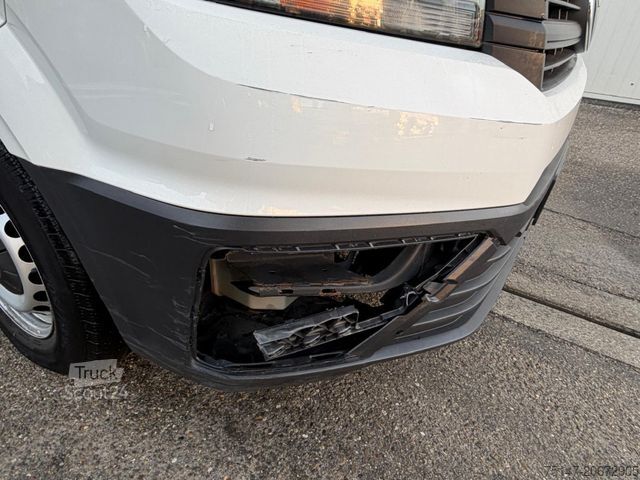 Hög tak skåpbil VOLKSWAGEN Crafter 35 Kasten Lang+Hoch 3 Sitzer