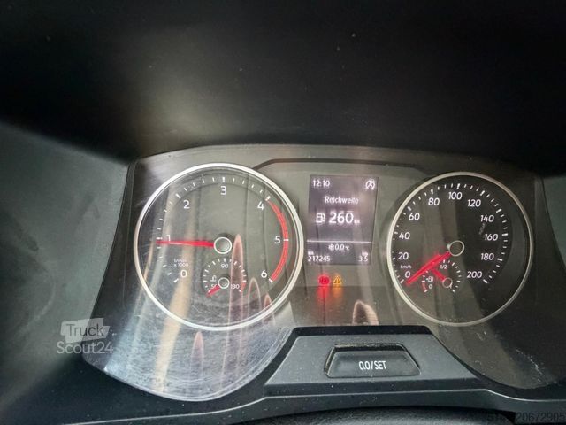 Hög tak skåpbil VOLKSWAGEN Crafter 35 Kasten Lang+Hoch 3 Sitzer