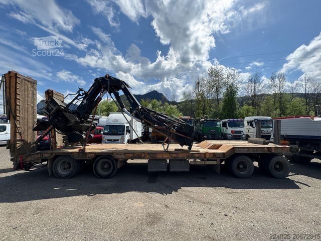 Lågbyggd trailer GOLDHOFER TU 4-2x2-32/80 TIEFLADER*2005*TÜV 04/26*