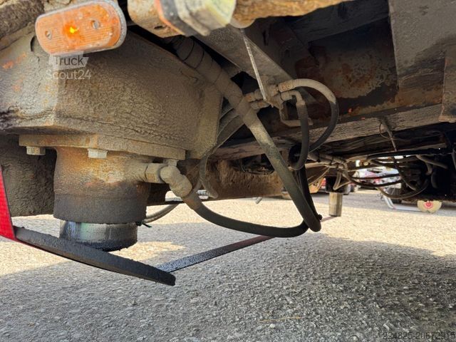 Lågbyggd trailer GOLDHOFER TU 4-2x2-32/80 TIEFLADER*2005*TÜV 04/26*