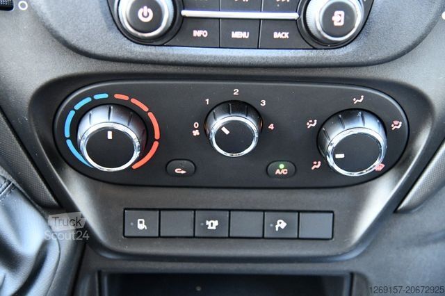 Tippbil skåpbil IVECO Daily 35S140 DoKa Dreiseitenkipper RWD AHK 3,5T