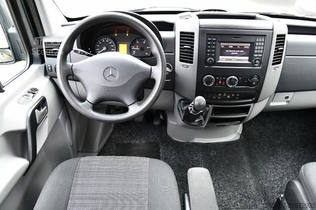 Минибус MERCEDES-BENZ Sprinter 316 CDI Kombi L2H2 9-Sitze Navigation