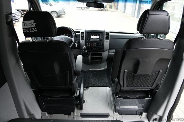Минибус MERCEDES-BENZ Sprinter 316 CDI Kombi L2H2 9-Sitze Navigation