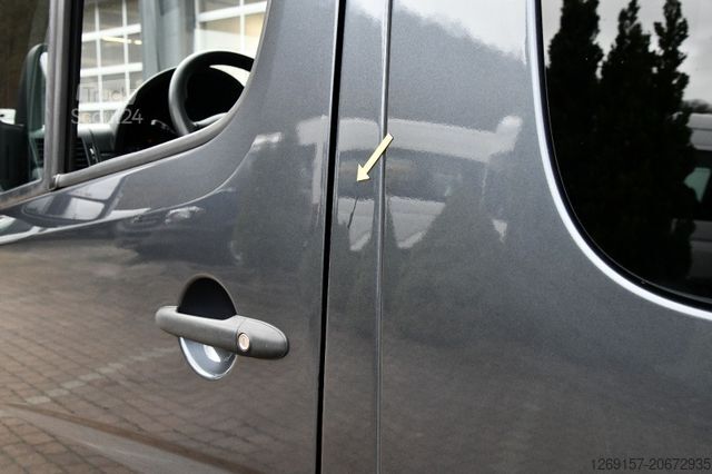 Минибус MERCEDES-BENZ Sprinter 316 CDI Kombi L2H2 9-Sitze Navigation