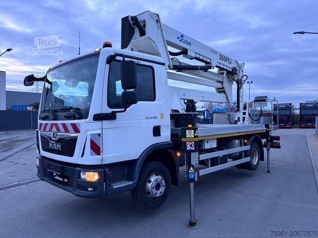 Arbetsplattform lastbil MAN TGL 8.180 GSR Gelenkteleskop 26 Meter