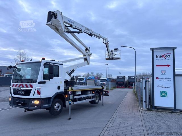 Arbetsplattform lastbil MAN TGL 8.180 GSR Gelenkteleskop 26 Meter