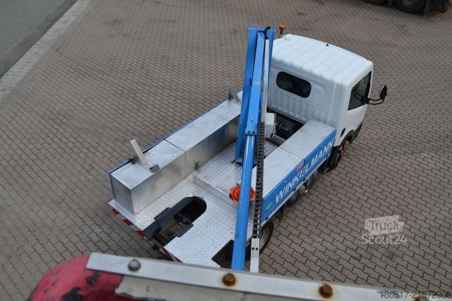 Uz kravas automobiļa uzstādīta darba platforma NISSAN Capstar 35.13 / Ruthmann Pickup 110 / AH 11 m