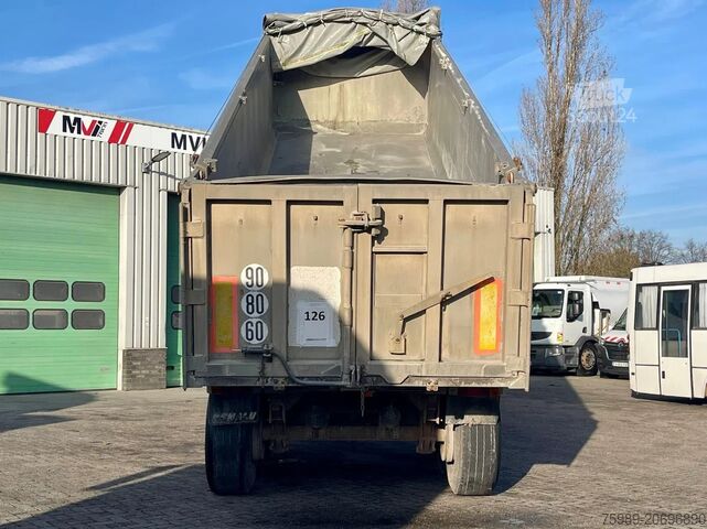 Tipper Benalu 3 axels, spring