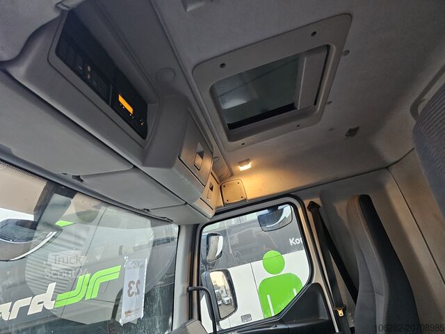 Truck with box body Volvo FL 240 4x2 16tons Seitentüren Koff