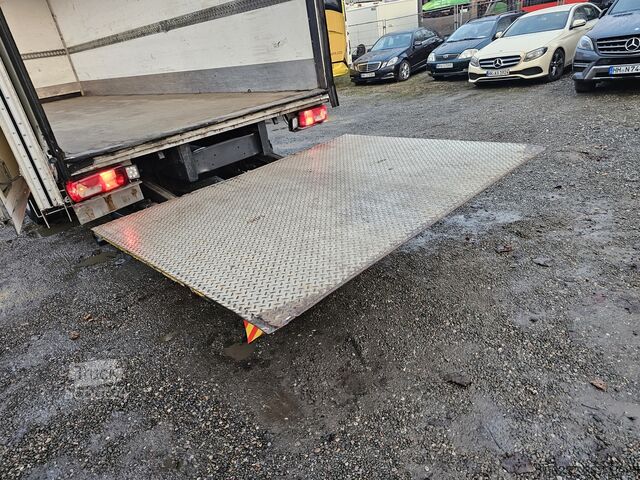 Truck with box body Volvo FL 240 4x2 16tons Seitentüren Koff