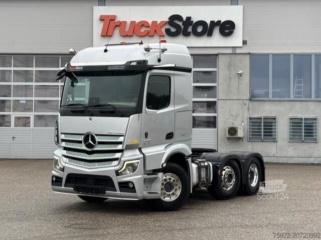 Стандартний тягач  Actros 2553