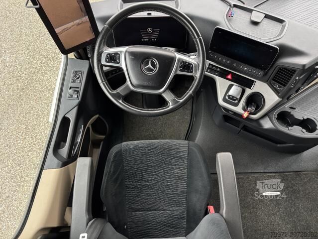 Стандартний тягач  Actros 2553