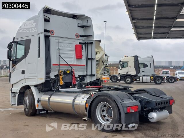 Standaard trekker Iveco Stralis 460 4X2 LNG! Retarder 2x tanks Euro 6