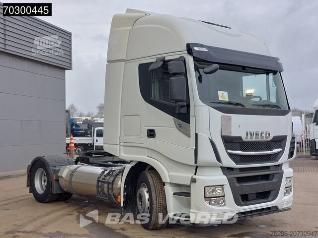 Standaard trekker Iveco Stralis 460 4X2 LNG! Retarder 2x tanks Euro 6
