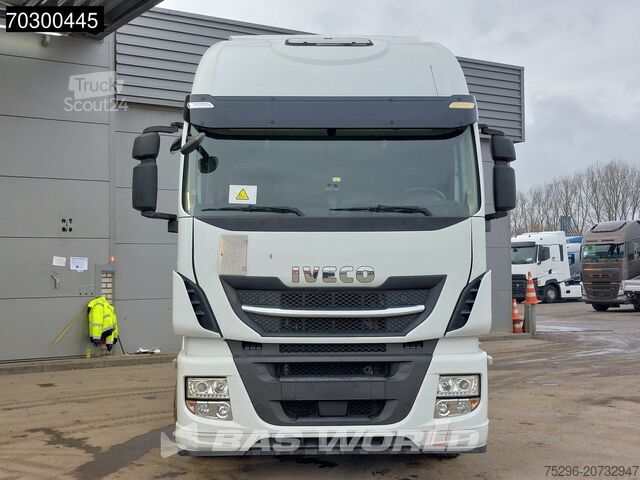 Standaard trekker Iveco Stralis 460 4X2 LNG! Retarder 2x tanks Euro 6