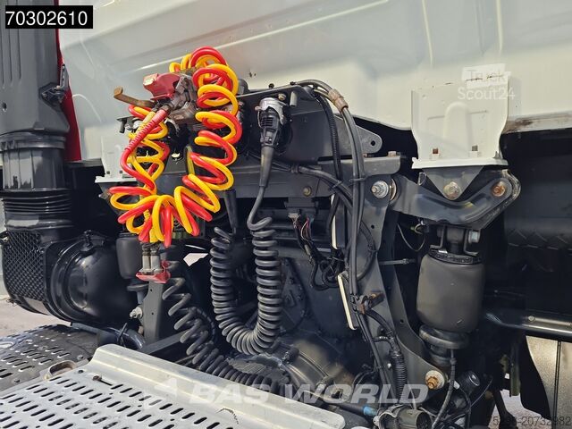 Standaard trekker Iveco S-Way 570 6X4