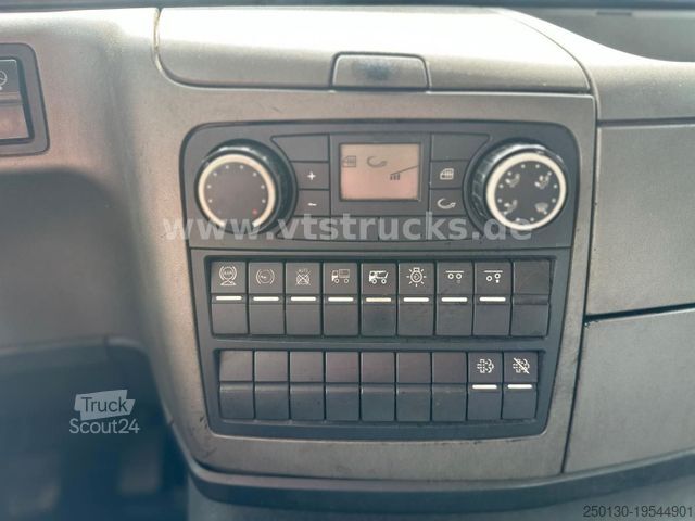 Samochód do przewozu napojów MAN TGM 22.250 Getränkewagen mit Ladebordwand Euro6