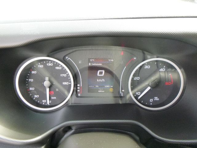 Furgon blaszak IVECO 35S12 V