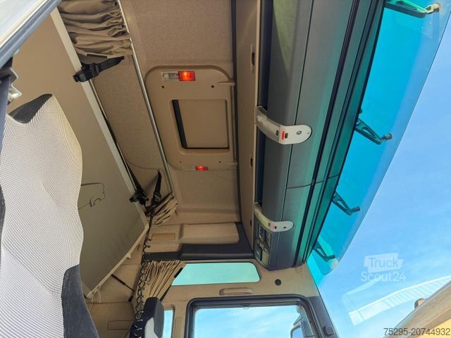 Autocarro con pianale e telone MAN TGX 18.420 XXL Jumbo Kompl 120m³ TÜVneu Retarder