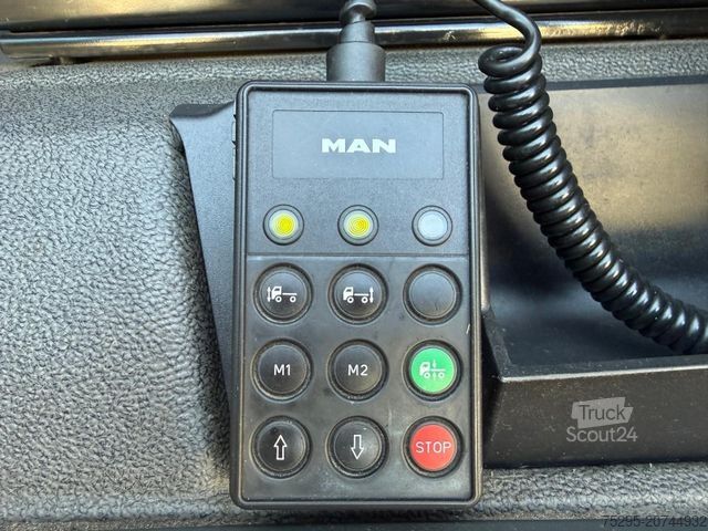 Autocarro con pianale e telone MAN TGX 18.420 XXL Jumbo Kompl 120m³ TÜVneu Retarder