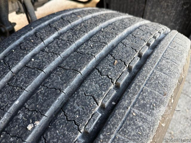 Autocarro con pianale e telone MAN TGX 18.420 XXL Jumbo Kompl 120m³ TÜVneu Retarder