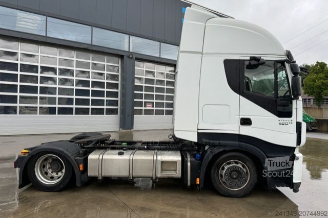 Великооб’ємний тягач IVECO Stralis 420 Mega