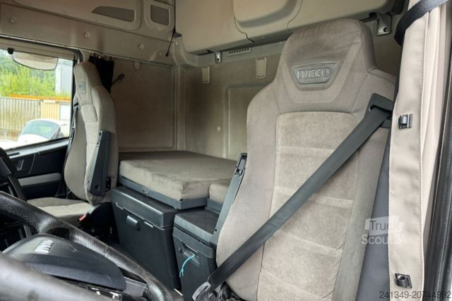 Великооб’ємний тягач IVECO Stralis 420 Mega