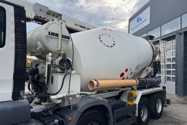 Autobetoniere MAN TGS 35.440 8x4 Liebherr 9m3 Förderband 17M