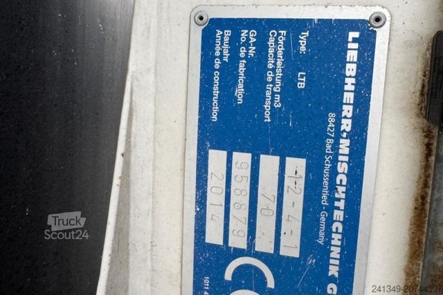 Autobetoniere MAN TGS 35.440 8x4 Liebherr 9m3 Förderband 17M