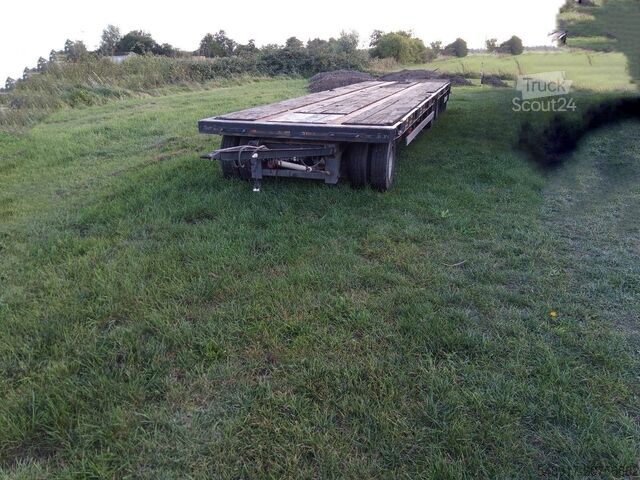 Flatbed Langendorf 3 Achser Anhänger 9,4m Aufbau