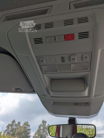 Lastbil med lad (åben) MAN TGE 6.160