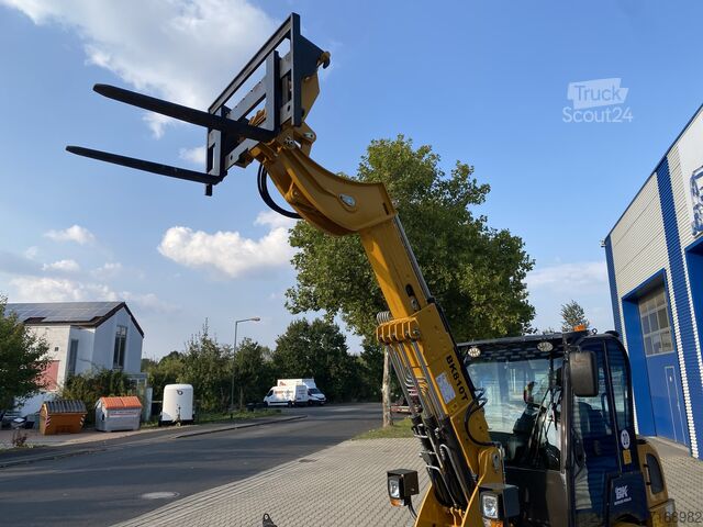 Teleskoplader inkl. Schneeschild-Paket Berger Kraus Radlader/Teleskoplader BK810T *KUBOTA*