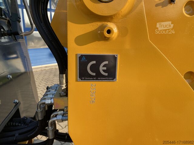 Teleskoplader inkl. Schneeschild-Paket Berger Kraus Radlader/Teleskoplader BK810T *KUBOTA*