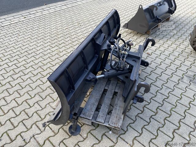 Teleskoplader inkl. Schneeschild-Paket Berger Kraus Radlader/Teleskoplader BK810T *KUBOTA*