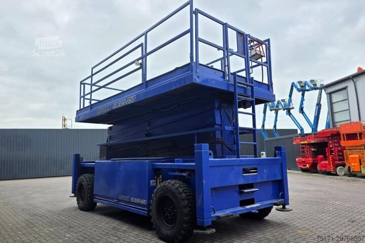 Plate-forme de travail télescopique articulée Liftlux SL205-25D4WDSP NEW TYRES, Diesel, 4x4 Drive, Hydra