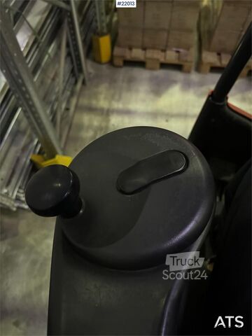 Chariot élévateur à fourche Linde R14X-03 Reach Truck