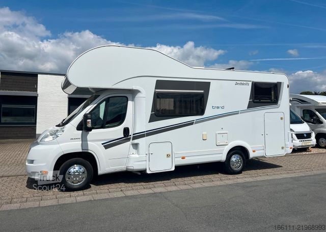 Autocaravana con alcoba DETHLEFFS A 6977 - Festbett - 2 x Klima - AHK -