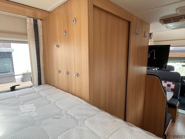 Camper mansardato DETHLEFFS A 6977 - Festbett - 2 x Klima - AHK -