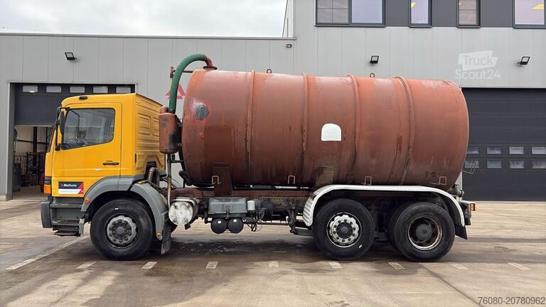 Aspirateur de boues Mercedes-Benz Atego 2528 (18000 L / VIDANGEUR / VACUUM / MANU...