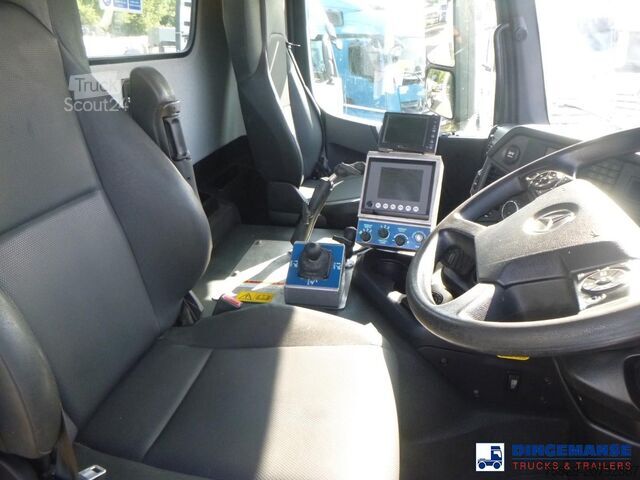 Spridarvagn Mercedes-Benz Arocs 3333 6x6 RHD Romaquip gritter