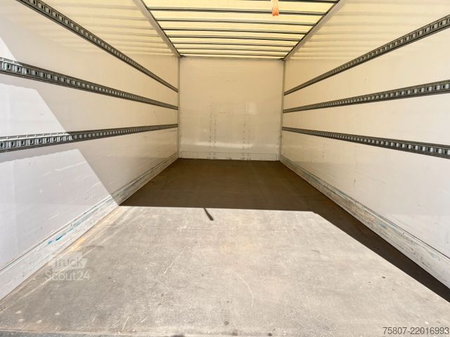 Autocarro con cassone MAN TGM 15.290 LL Koffer 7,10m LBW Anhängervorrüst.