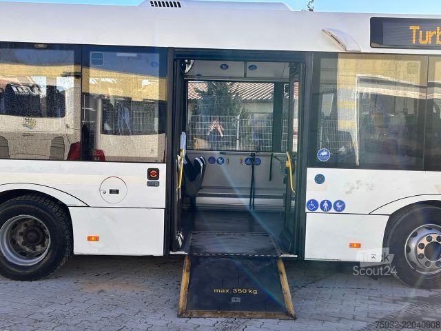 Autobus urbano SOLARIS Urbino 8.9 LE Midi K    3-PUNKT-Gurte