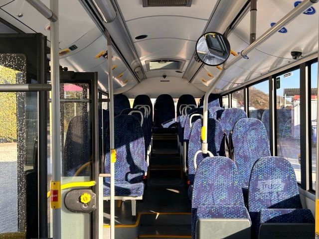 Autobus urbano SOLARIS Urbino 8.9 LE Midi K    3-PUNKT-Gurte