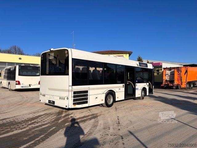 Autobus urbano SOLARIS Urbino 8.9 LE Midi K    3-PUNKT-Gurte
