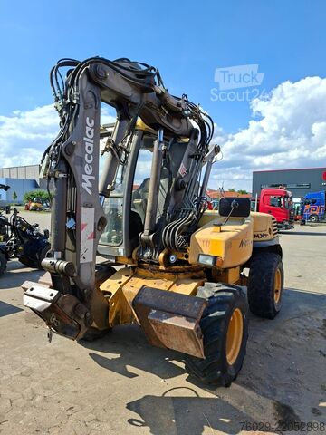 Gumikerekes kotrógép MECALAC 12MXT