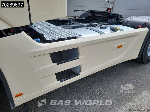 Standard tractor Mercedes Actros 1848 4X2 BigSpace Retarder Standklima PP...