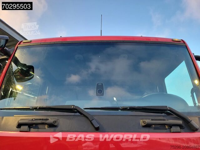 Open laadbak MAN TGS 26.320 TGS 6X2 Machine transporter Oprijwag...