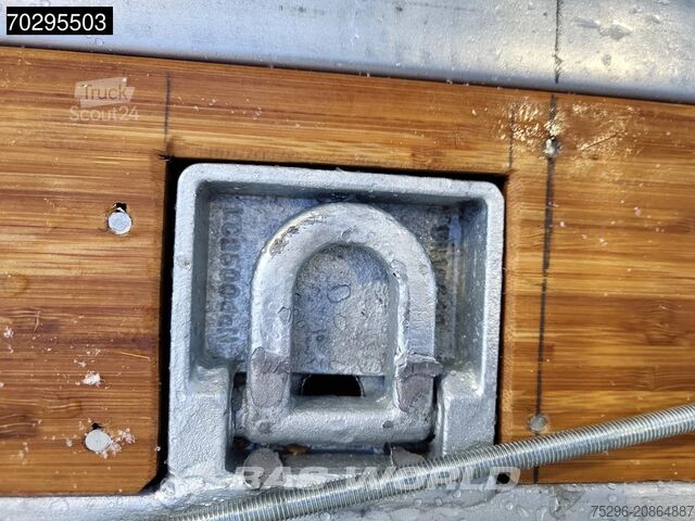 Open laadbak MAN TGS 26.320 TGS 6X2 Machine transporter Oprijwag...