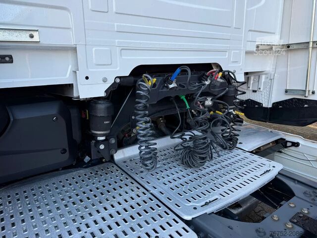 Standard-SZM DAF XG 480 Retarder LED 2x tank PTO-Prep 213.174KM!